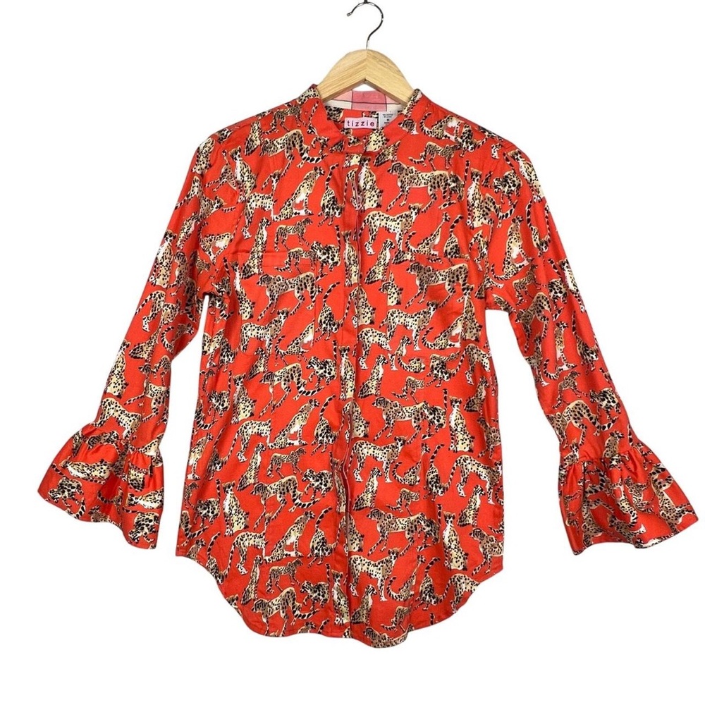 Tizzie Orange Woman Blouse Sz S
Cheetah Shirt Long Bell Sleeve